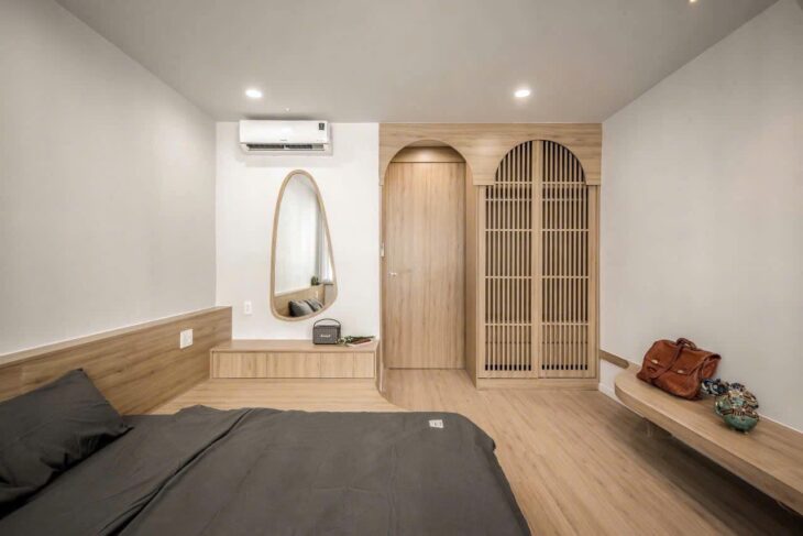 Bán Nhà Hẻm Xe Hơi Phan Xích Long, 40m2 5 Tầng Chỉ Hơn 7 Tỉ