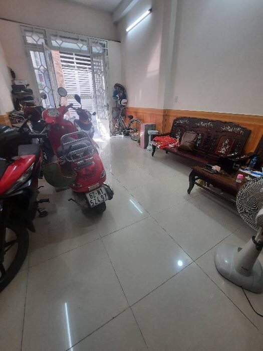 HIẾM MT KINH DOANH ĐẶNG THÚC LIÊN – 5 TẦNG- DT 58M2 (3.6 X 14) – P4Q8 – CHỈ 8.5 TỎI.