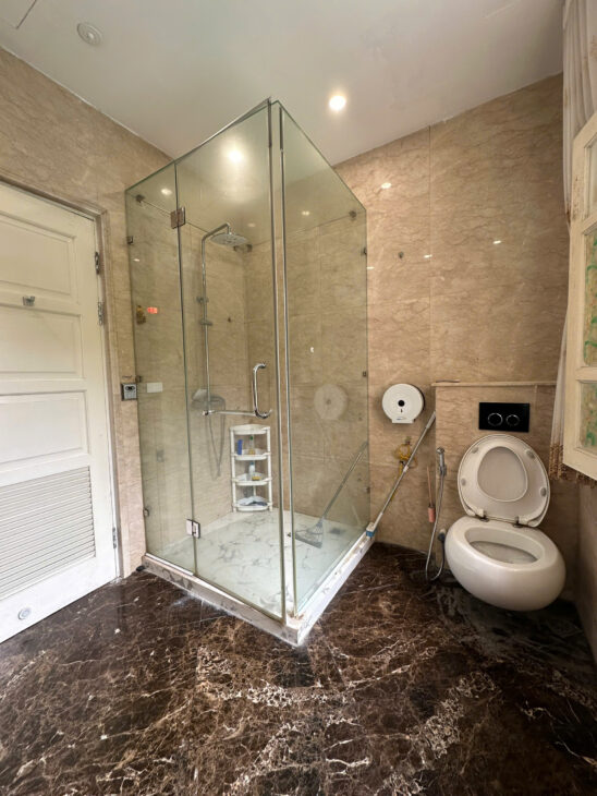 Chính chủ cần bán gấp lô biệt thự nằm trên con đường đôi đẹp nhất tại Ciputra