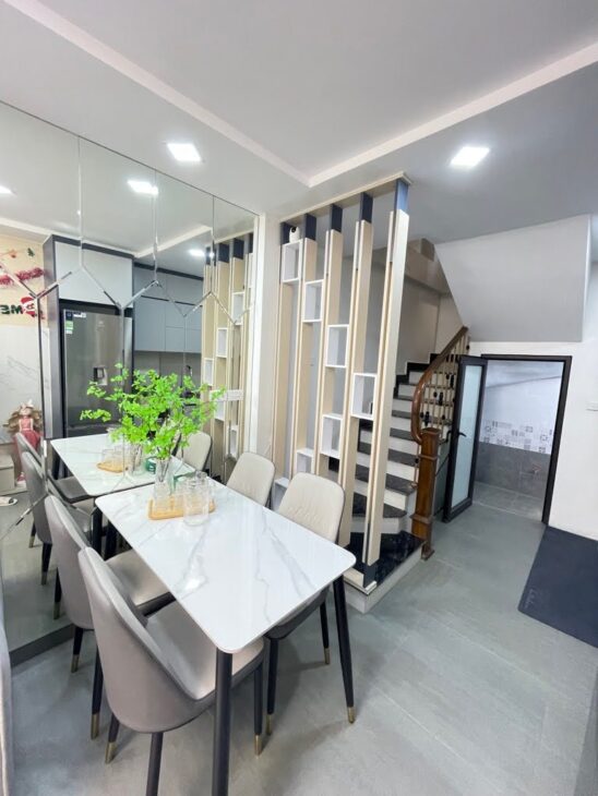 BÁN NHÀ 4 TẦNG, 32M2, PHỐ MINH KHAI, HAI BÀ TRƯNG – GIÁ 7.3 TỶ – SỔ ĐỎ CHÍNH CHỦ