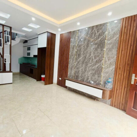 Bán Nhà Xuân La, Tây Hồ – 34m² x 5 Tầng – 7.1 Tỷ