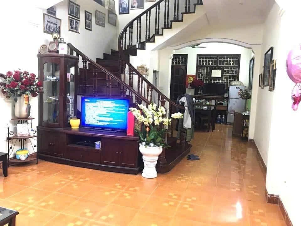 Bán Nhà Xuân La, Tây Hồ – 70m², 4 Tầng, Tặng lại Full Nội Thất, Giá 10 Tỷ
