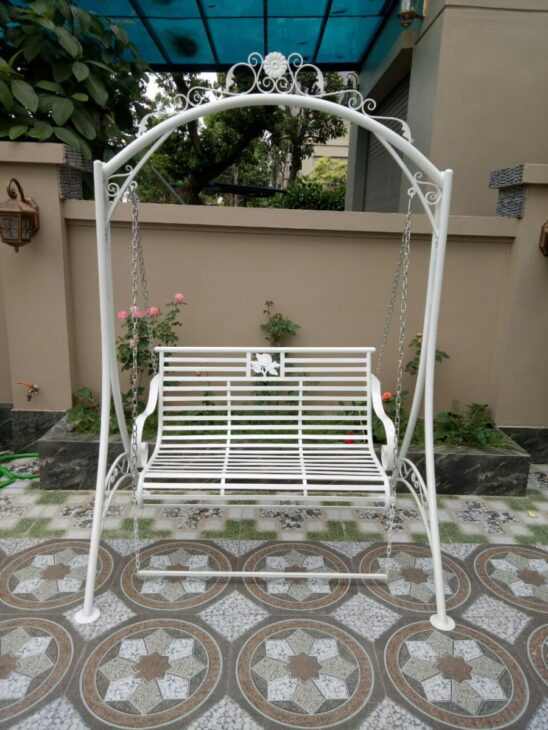 Xích đu – ghế sân vườn sắt mỹ thuật