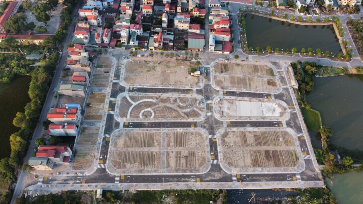 ✅ BÁN ĐẤT ĐẤU GIÁ X6 HÀ LÔ – 90M VIEW VƯỜN HOA – CẠNH DỰ ÁN VIN CHUẨN BỊ LÀM