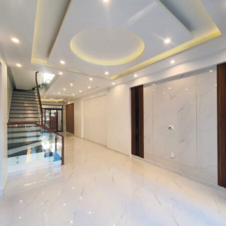 Nhà tuyến 2 Nguyễn Văn Linh gần CHợ Hàng, 68m 4 tầng mới tinh, ngõ 5m, Giá 6.3 tỉ Nhà tuyến 2 Nguyễn Văn Linh gần CHợ Hàng, 68m 4 tầng mới tinh, ngõ 5m, Giá 6.3 tỉ