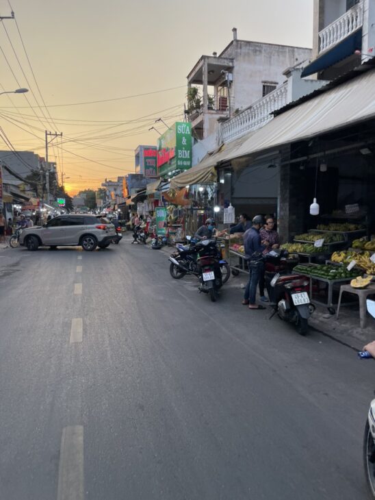 Bán nhà mặt tiền 7,3x35m nở hậu 8,5m giá 18,5 tỷ Đường Đông Hưng Thuận 42