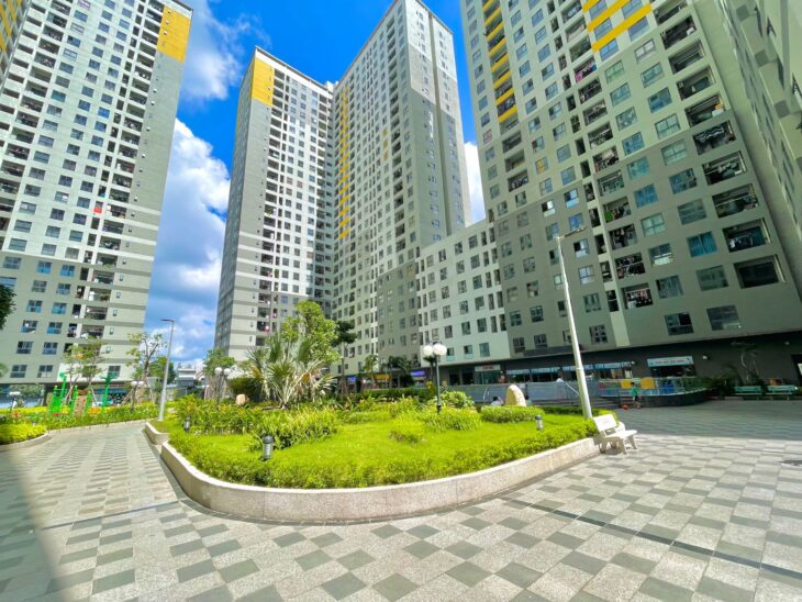 Chính chủ bán Shophouse chung cư Bcons Garden. Đang cho thuê 10tr/tháng