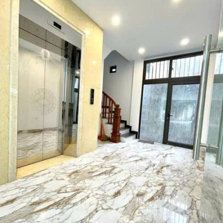 Bán Nhà Trung Tâm Phường Lĩnh Nam – Diện Tích 36m2 – THANG MÁY – Giá Chỉ Hơn 5 Tỷ – SỔ ĐỎ TRAO