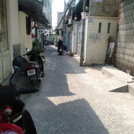 Nhà trung tâm Tam Bình – sát mặt tiền – 60m2 nhỉnh 3 tỷ. Nhà trung tâm Tam Bình – sát mặt tiền – 60m2 nhỉnh 3 tỷ.