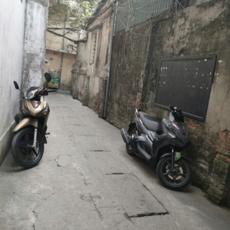 Hương Viên lô góc 15m, 4 tầng, mặt tiền 6m, 2.45 tỷ Hai Bà Trưng.