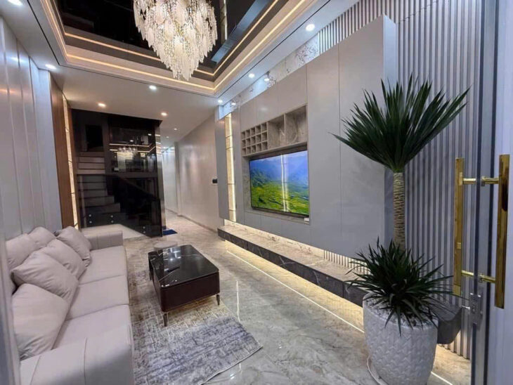 siêu HOT nhà 5 tầng trung tâm quận Đống Đa – nút giao Tấy Sơn – Thái Hà – Chùa Bộc dt 50m2 ngõ nông
