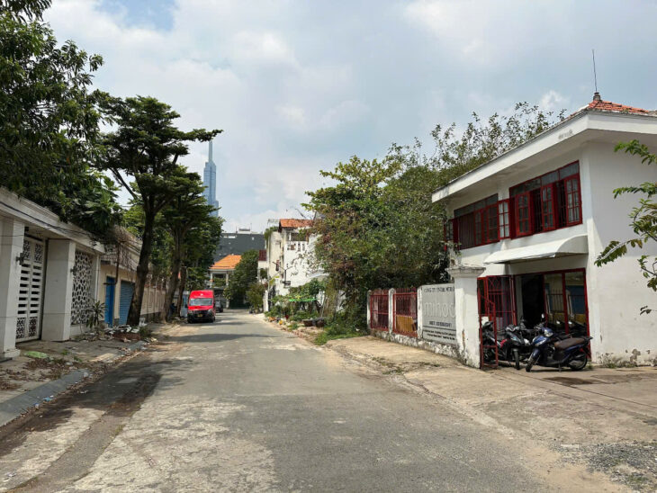 Cơ Hội Vàng Sở Hữu Biệt Thự Sân Vườn Siêu Rộng Tại Thảo Điền –Q2 , Giá Tốt Khó Tin! –