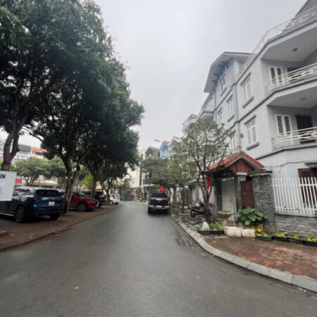 ✳️Bán Nhà Xuân La 50 M2 5T MT 4,2 M, Chỉ 11 Tỷ Tây Hồ Nhà Đẹp Gần Phố Ô Tô đỗ cửa✳️