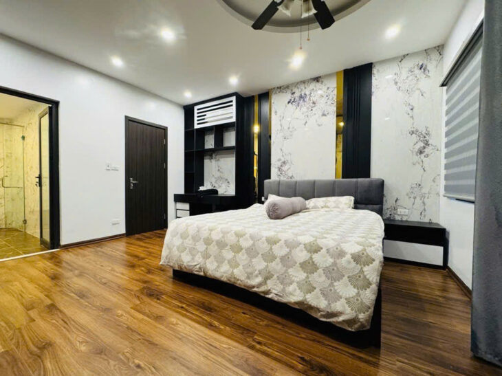 Nhà riêng 5 tầng thang máy phố Nguyễn Cao – Hai Bà Trưng – 50m2 giá chỉ 12.x tỷ