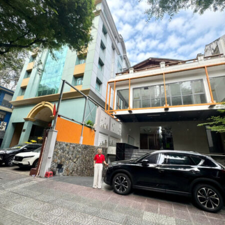 CHUYỂN NHƯỢNG BIỆT THỰ 100 NGUYỄN DU QUÂN 1 CHUYỂN NHƯỢNG BIỆT THỰ 100 NGUYỄN DU QUÂN 1