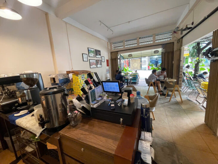 Quận Tân Phú ! QUÁN CAFE GÓC 2 MT ĐẸP LẮM KHU CHUNG CƯ ! QUÁN DTSD 7m x 20m, Công Viên dài
