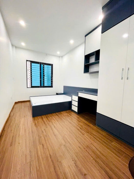 EM BÁN NHÀ Ở #ĐỘICẤN #BAĐÌNH – THANG MÁY – 10m RA OTO – SỔ ĐỎ ĐẸP THỬA ĐẤT NỞ HẬU