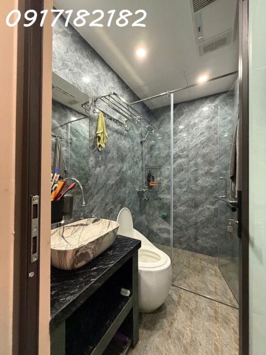 Hết Nước Chấm 38m2, 4PN, 5 tầng, ngõ 264 Ngọc Thụy, Long biên giá mượt như sunsilk