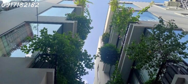 Cực Căng Bán Nhà Ngõ 268 Ngọc Thụy full nội thất cao cấp .ô tô đỗ cửa