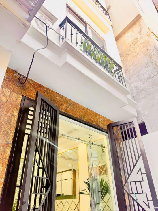 Bán Nhà Trung Tâm Quận Hoàng Mai – Diện Tích 35m2, Giá Chỉ Hơn 5 Tỷ!