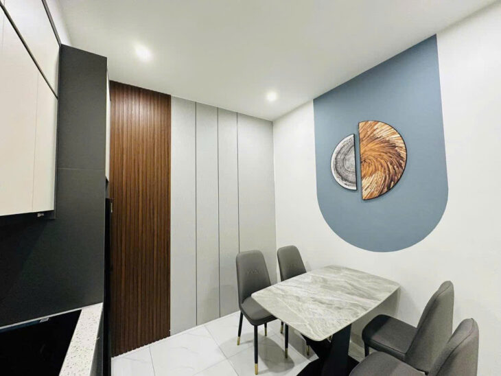 BÁN NHÀ ĐẸP BÙI XƯƠNG TRẠCH 5 TẦNG, 36M², NGÕ NÔNG, GẦN PHỐ, CHỈ 7.35 TỶ