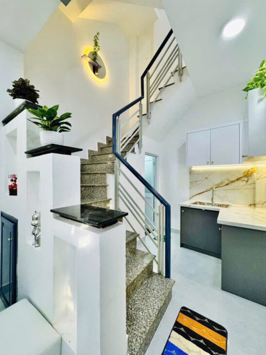 NHÀ MỚI – LÔ GÓC – Ô TÔ ĐỖ CỬA – NGUYỄN DU, HAI BÀ TRƯNG – GIÁ MỀM