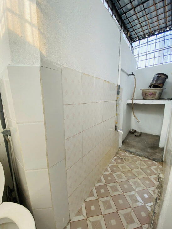 CHÍNH CHỦ BÁN NHÀ TRUNG TÂM THÀNH PHỐ HỒ TAM BẠC HẢI PHÒNG.