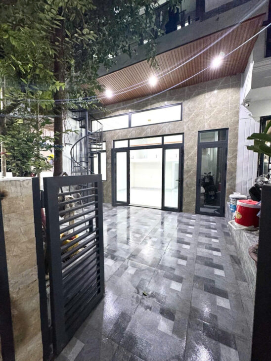 ???? CÁCH MẠNG THÁNG TÁM – Q.10 – 95M2 – NGANG KHỦNG 6M + NỞ HẬU – NHÀ MỚI 100% – 4 TẦNG – CHỈ NHỈNH