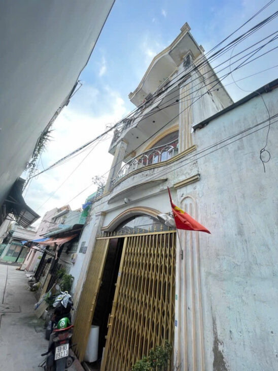 ngây hồ văn lông .gần chợ bà hôm cũ -tân tạo bình tân -45m x3 tầng hxh tông thoáng – chính chu bán