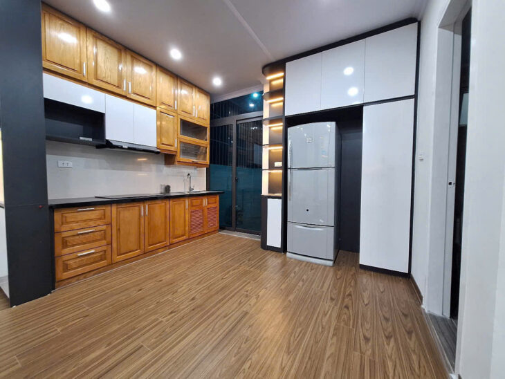 Căn hộ chung cư VP5 Linh Đàm – Hoàng Mai 72m2 * 2 ngủ ,View Hồ, giá 2 tỷ 760 triệu