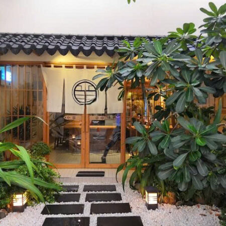 Cho thuê nhà mặt tiền Xuân Thủy, Phường Thảo Điền, Quận 2.