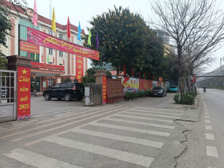 Hiếm 103m2 Đất 2 thoáng MT lớn, ô tô gần phố Phạm Văn Đồng giá 18 tỷ9