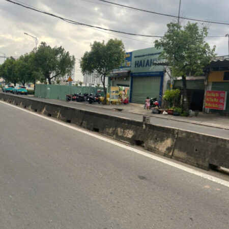 Bán nhà 2 tầng mặt tiền 9x20m giá 35 tỷ Đường Phan Văn Hớn Bán nhà 2 tầng mặt tiền 9x20m giá 35 tỷ Đường Phan Văn Hớn