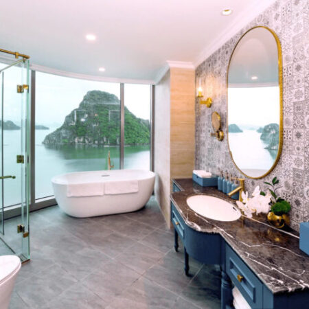 Quỹ căn độc quyền tòa C dự án Crystal Holidays Harbour Vân Đồn. Liên hệ Em Trường CĐT