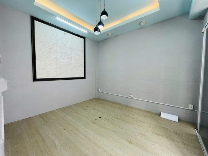 BÁN NHÀ 2 TẦNG 3 PHÒNG NGỦ, 3 WC – HXH NGUYỄN ĐÌNH CHÍNH, P.15, PHÚ NHUẬN – 5.6 TỶ