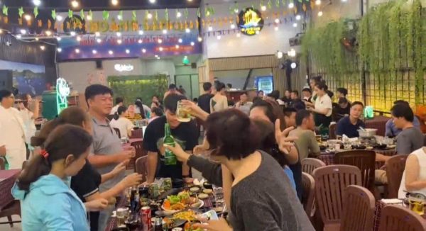Quận Thủ Đức ! SANG RẺ NHÀ HÀNG – Quán Ăn, DT : 10m x 30m,Khu TRUNG TÂM MT ĐƯỜNG SẦM UẤT , Tel :