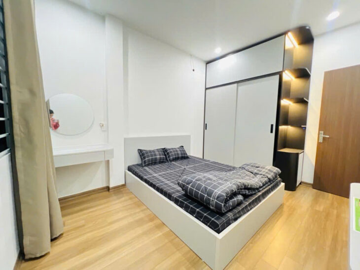 NHÀ ĐẸP Ở LUÔN – MẶT NGÕ THÔNG – DÂN XÂY – 4 TẦNG – 40m2 – chỉ hơn 6Ty