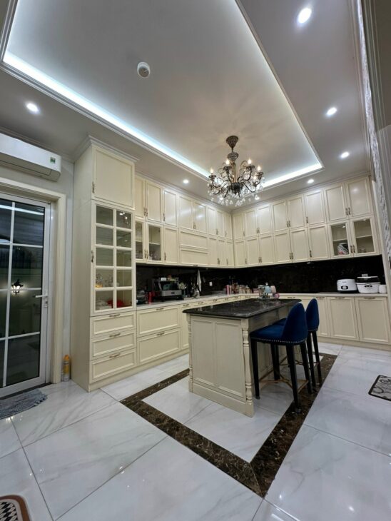 Bán gấp căn biệt thự Phú Mỹ – Vạn Phát Hưng