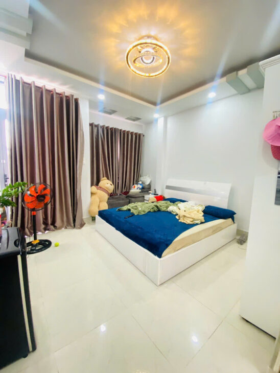 N261- gấp bán xuất cảnh – HUỲNH VĂN BÁNH – 60m2 – 4 TẦNG btct , 5PN , – 8 tỷ 250