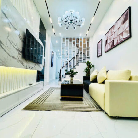 BÁN NHÀ MINH KHAI – 35M2, 4 NGỦ, FULL NỘI THẤT, 80M OTO – 5.9 TỶ