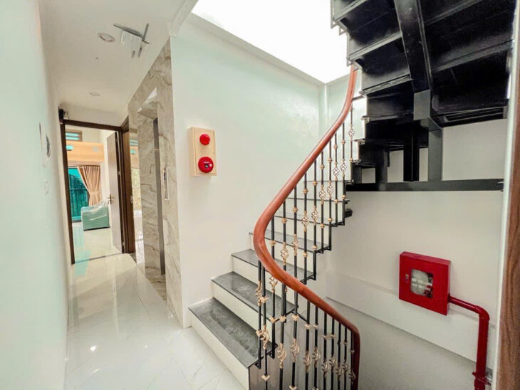 SIÊU PHẨM DÒNG TIỀN PHỐ MINH KHAI – 6 TẦNG THANG MÁY, NGÕ THÔNG OTO, VỊ TRÍ ĐẸP – GIÁ 12.5 TỶ