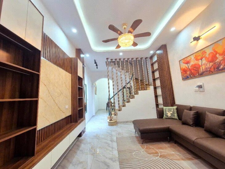BÁN NHÀ TRẦN KHÁT CHÂN, NGÕ THÔNG, KINH DOAH, 47M2 GIÁ CHỈ 8.58 TỶ