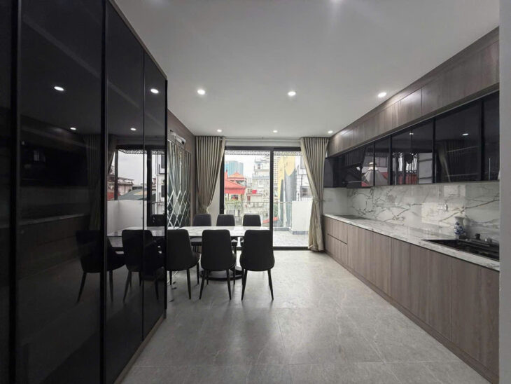 BÁN NHÀ TRƯƠNG ĐỊNH Ở LUÔN, NGÕ THOÁNG, MẶT PHỐ, 45M2 X 6 TẦNG THANG MÁY GIÁ 11.X TỶ