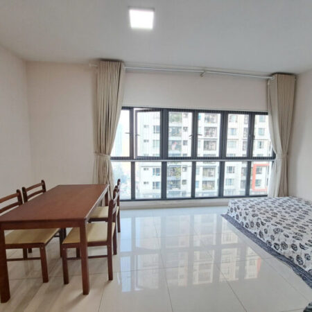 Bán căn hộ tập thể khu Thanh Nhàn, Công viên Tuổi Trẻ, 82m2 sử dụng, gần phố, ô tô đỗ chân cầu