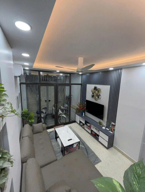 BÁN NHÀ ĐẸP VŨ TÔNG PHAN, NGÕ NÔNG, 5M RA Ô TÔ TRÁNH, 4 TẦNG, 11 TỶ.