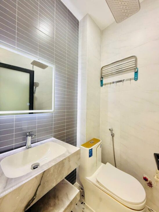 BÁN NHÀ 2 TẦNG, NỞ HẬU, KHÔNG LG QUANG TRUNG P. 11 GÒ VẤP, NHÍCH 3.x TỶ