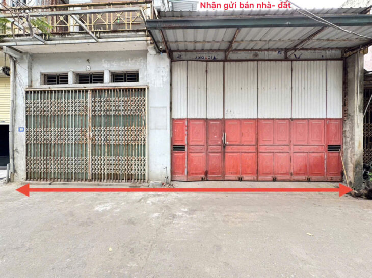 Bán đất tặng nhà 3 tầng, tổ 2, Chi Đông, Mê Linh, HN. Mặt tiền lớn, chia 2 lô cực đẹp.