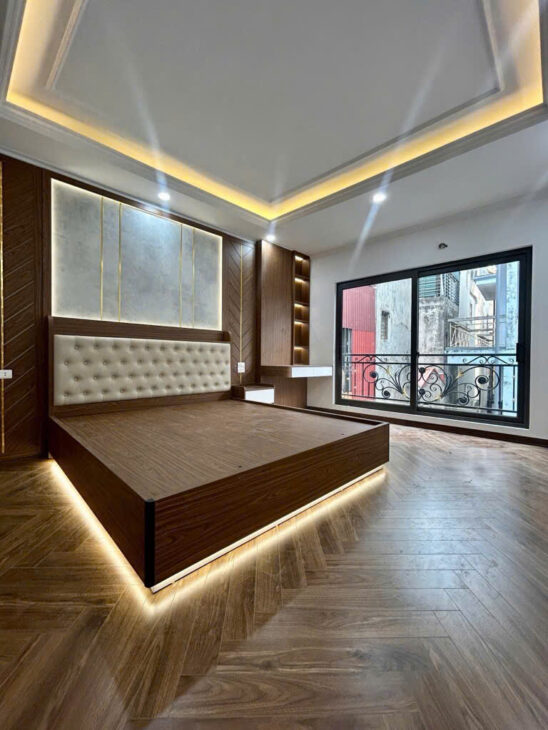 bán nhà Đống Đa 40m Tây Sơn, 6 tầng thang máy, nha mới đẹp, sổ hoa hậu