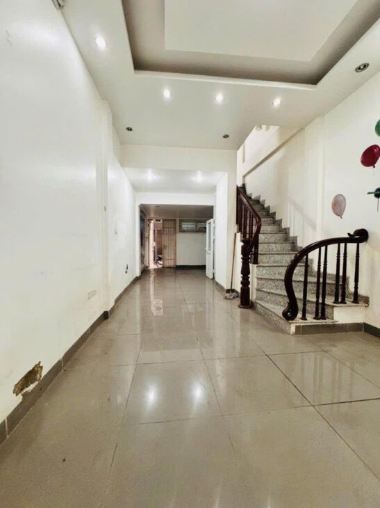 ???? BÁN NHÀ PHÂN LÔ Ô TÔ TRÁNH – HAI MẶT THOÁNG- TRUNG TÂM QUẬN CẦU GIẤY