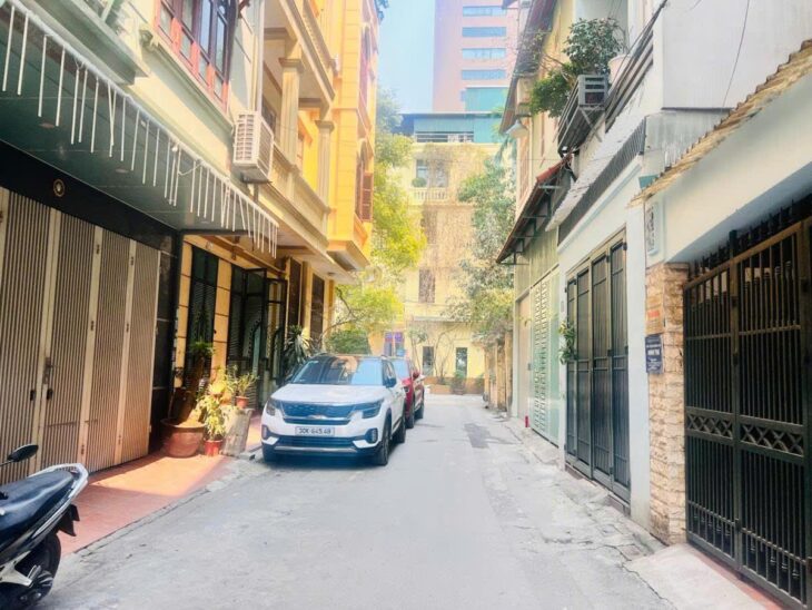 ???? BÁN NHÀ PHÂN LÔ Ô TÔ TRÁNH – HAI MẶT THOÁNG- TRUNG TÂM QUẬN CẦU GIẤY